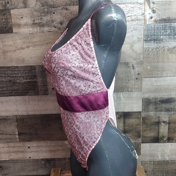 New Victoria’s Secret lingerie Sz L - Picture 7 of 13